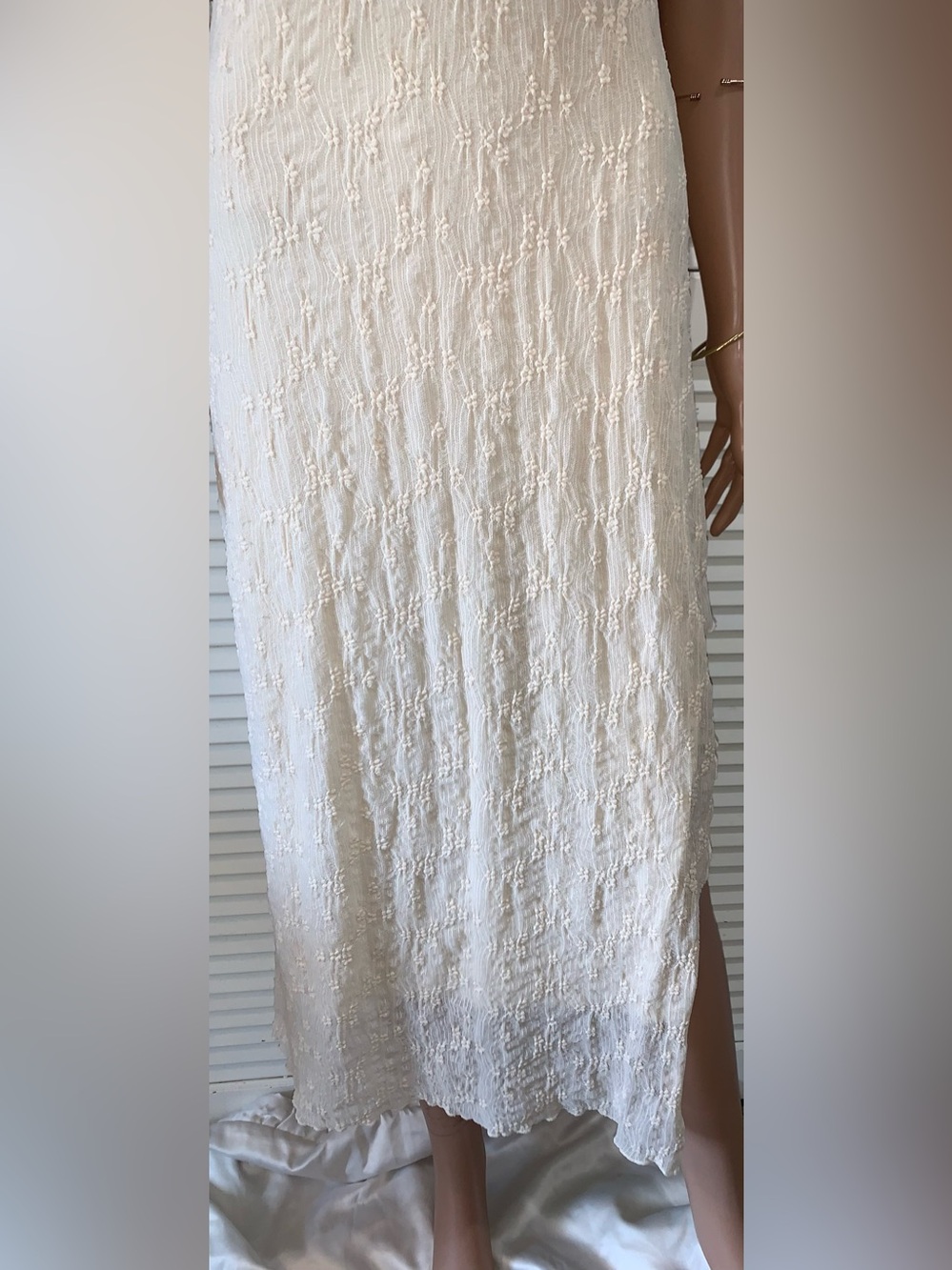 Kirious Los Angeles Lace Dainty Maxi Dress Cream Small EUC - Picture 5 of 8
